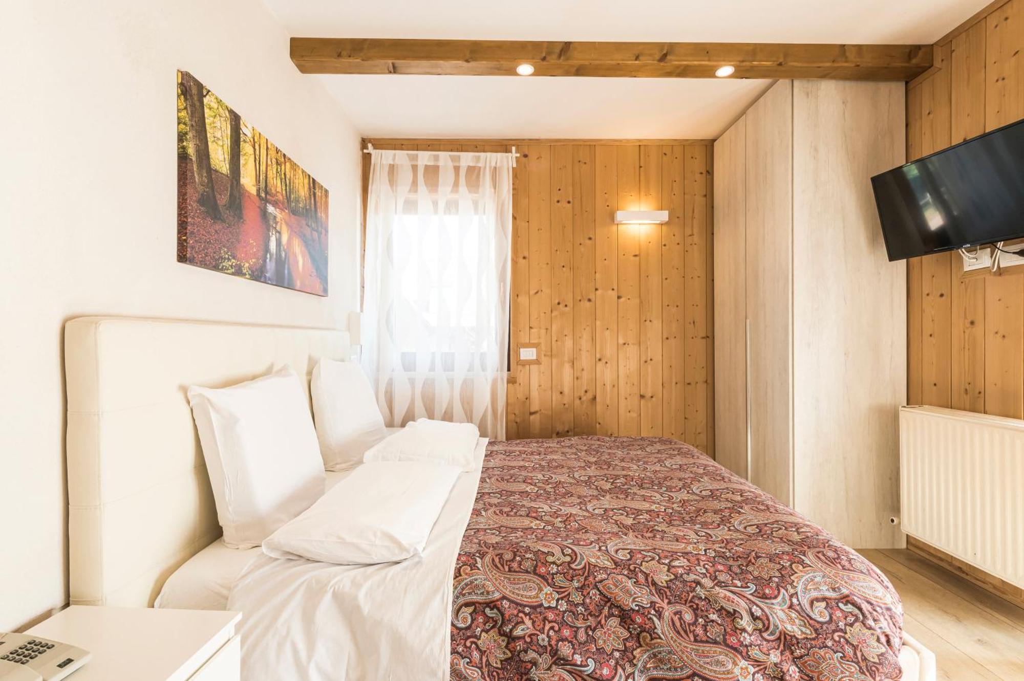 Hotel Vescovi Asiago Exteriör bild